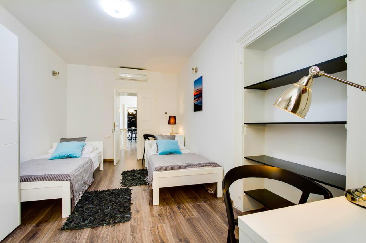 Divinity'S - Old Town Center Apartment Zadar Exterior photo